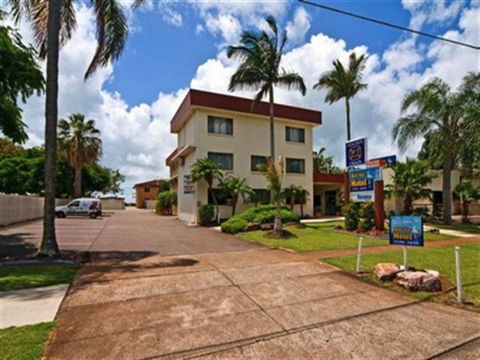 Cleveland Bay Air Motel - eAccommodation 0