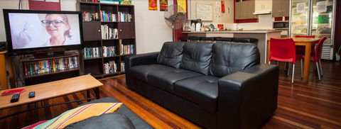 Manly Harbour Backpackers - eAccommodation 2