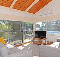 Barrakee Beach House - Anglesea - eAccommodation
