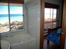 Ceduna Shelly Beach Caravan Park And Beachfront Villas - eAccommodation 0