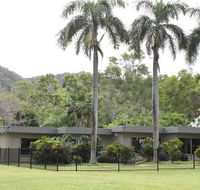 Arcadia Village Motel - eAccommodation