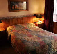 Astor Motor Inn - eAccommodation