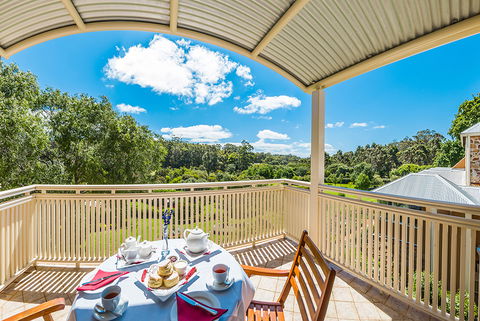 Basildene Manor By Basildene Manor - eAccommodation 7