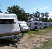 Canberra Carotel Motel  Caravan Park - eAccommodation
