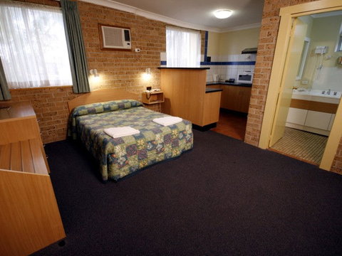 Colonial Motel - eAccommodation 1