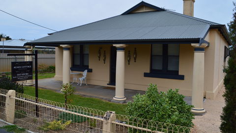 Agnes Cottage Bed And Breakfast - eAccommodation 4