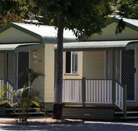 Emerald Cabin  Caravan Village - eAccommodation
