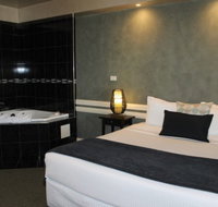 Fairways Resort - eAccommodation