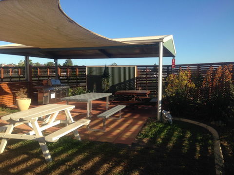 Gympie Caravan Park - Queens Park - eAccommodation 0