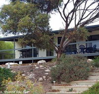 Island Breeze - eAccommodation