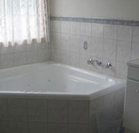 Macburn Self Contained Cottages Dog Friendly - eAccommodation