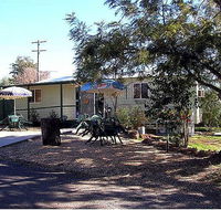 Manilla River Gums Caravan Park - eAccommodation