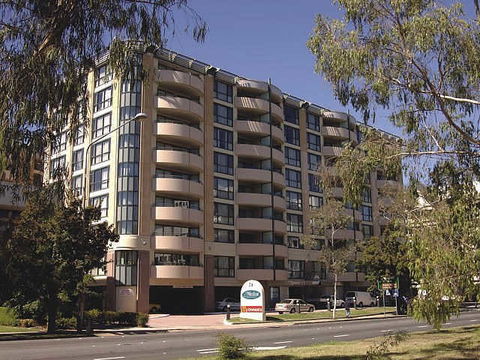 Medina Serviced Apartments Canberra, James Court - eAccommodation 1