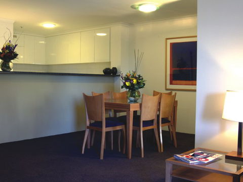 Medina Serviced Apartments Canberra, James Court - eAccommodation 2