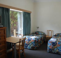 Mountain View Motel - eAccommodation