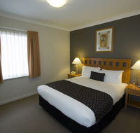 Mounts Bay Waters Apartment Hotel - eAccommodation