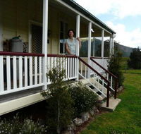 Oaklea Bed and Breakfast  Cottages - eAccommodation
