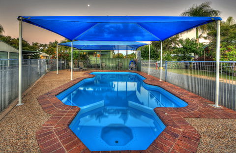 Queens Beach Tourist Village - eAccommodation 2