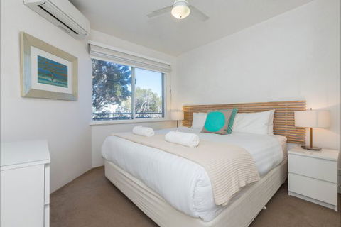 Cottesloe Samsara Apartment - eAccommodation 4