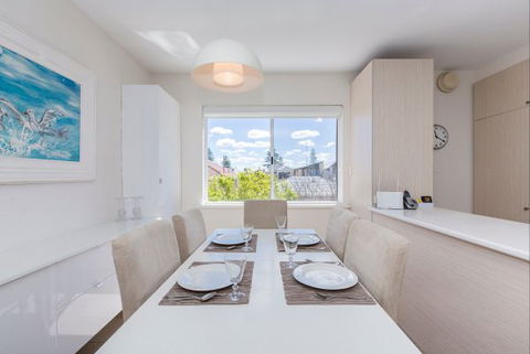 Cottesloe Samsara Apartment - eAccommodation 9