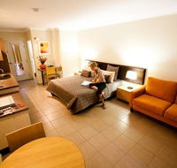 Spinifex Motel  Serviced Apartments - eAccommodation