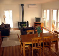 Strath Valley View B and B - eAccommodation