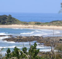 The Bowlo Holiday Cabins - eAccommodation