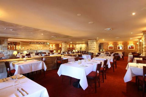 Hermitage Campbelltown - eAccommodation 7