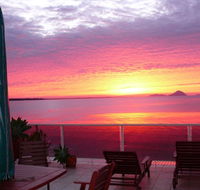 The Mitchells Waterfront Bed  Breakfast - eAccommodation
