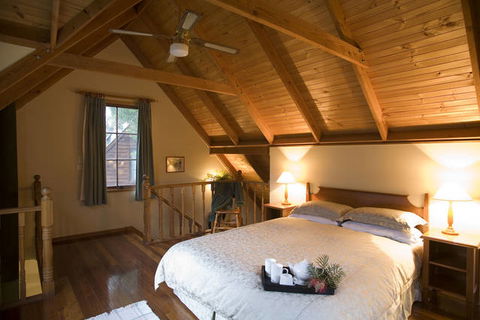 Nirvana Spiritual Retreat - eAccommodation 0