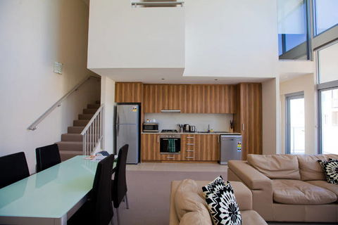 Verandah Apartments - eAccommodation 2