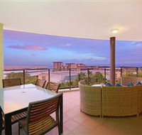 Darwin City Harbour Views - eAccommodation