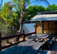 Lazy Lizard Caravan Park - eAccommodation