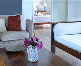 Possum Creek Eco Lodge - eAccommodation 0