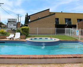 Sun Plaza Motel Mackay - eAccommodation 0
