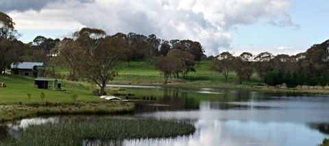 Lochlorian Trout Fishing And Getaway - eAccommodation 1