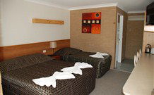 Alexander Motor Inn - eAccommodation 1