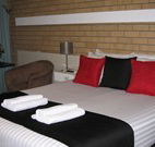 Golden Harvest Motor Inn - Moree - eAccommodation
