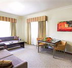 Governor Macquarie Motor Inn - Bathurst