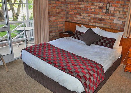 Log Cabin - eAccommodation 1