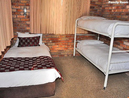Log Cabin - eAccommodation 3