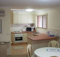 Charlotte Apartments - eAccommodation