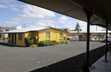 Amber Motel - eAccommodation 1