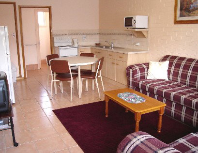Goldfields Holiday Units - eAccommodation 2