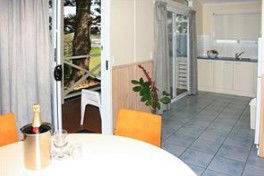 White Albatross Holiday Park - eAccommodation 4