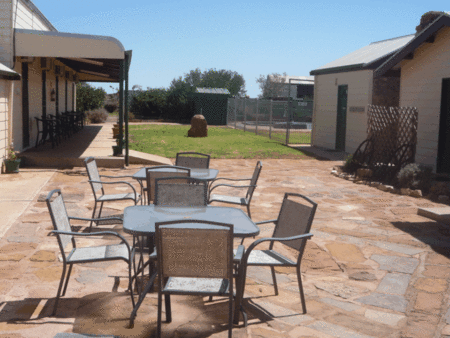 Nuttbush Retreat Caravan Park - eAccommodation