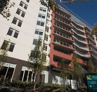 Quality Suites Clifton On Northbourne - eAccommodation
