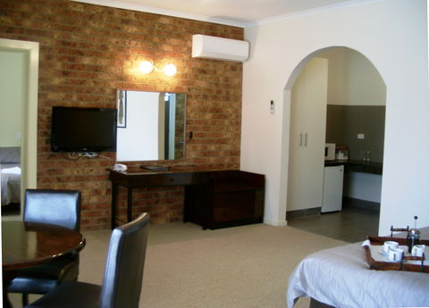 Federation Motor Inn - eAccommodation 4