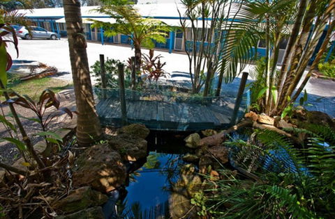 Tin Can Bay Motel - eAccommodation 1