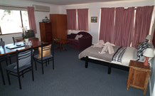 Ambleside Bed And Breakfast Cabins - eAccommodation 2